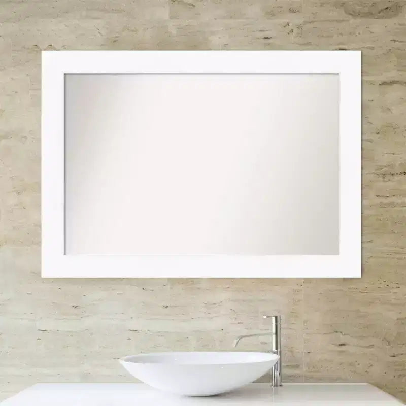 Specchio da bagno a muro da 42" x 30" con cornice dritta bianco - Amanti Art: Cornice moderna in polistirene, include accessori per il montaggio