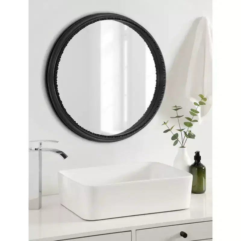 Specchio rotondo incorniciato Astele da 24" x 24" nero - Kate & Laurel All Things Decor