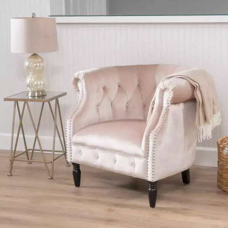 GDFStudio Justus Poltrona Club Rivestita con Bottoni in Stile Contemporaneo