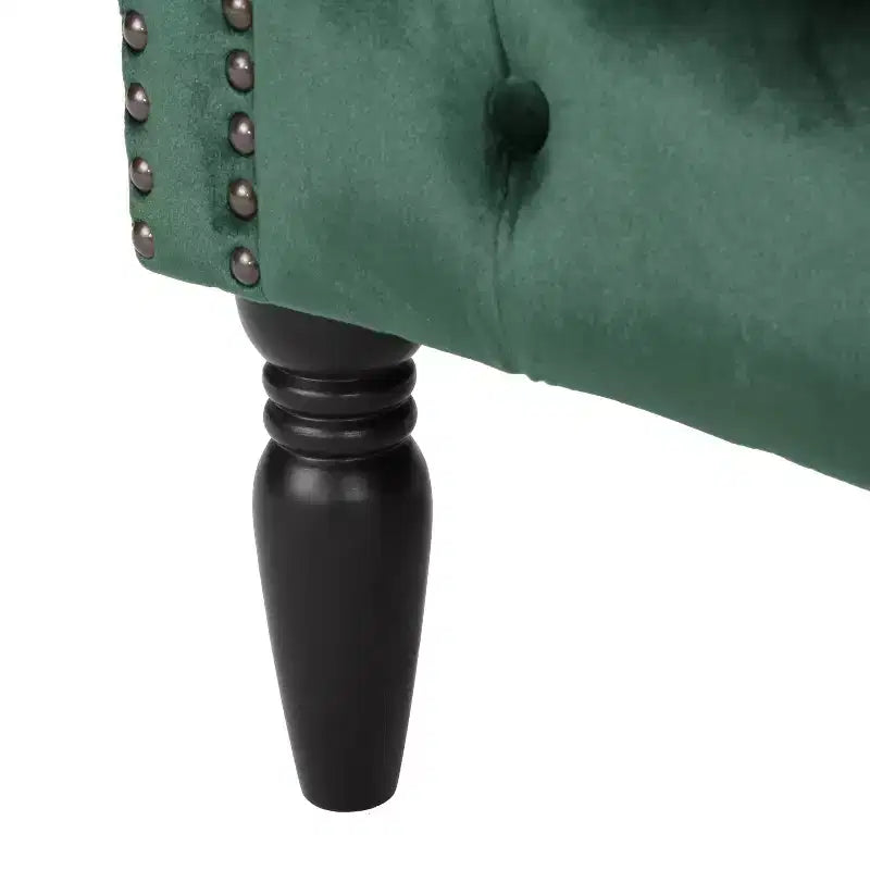GDFStudio Justus Poltrona Club Rivestita con Bottoni in Stile Contemporaneo