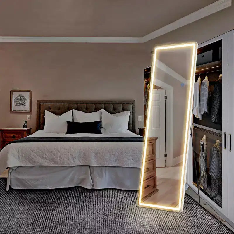 Specchio per trucco a LED regolabile 64x21 pollici, specchio da bagno illuminato con luminosità dimmerabile, bianco