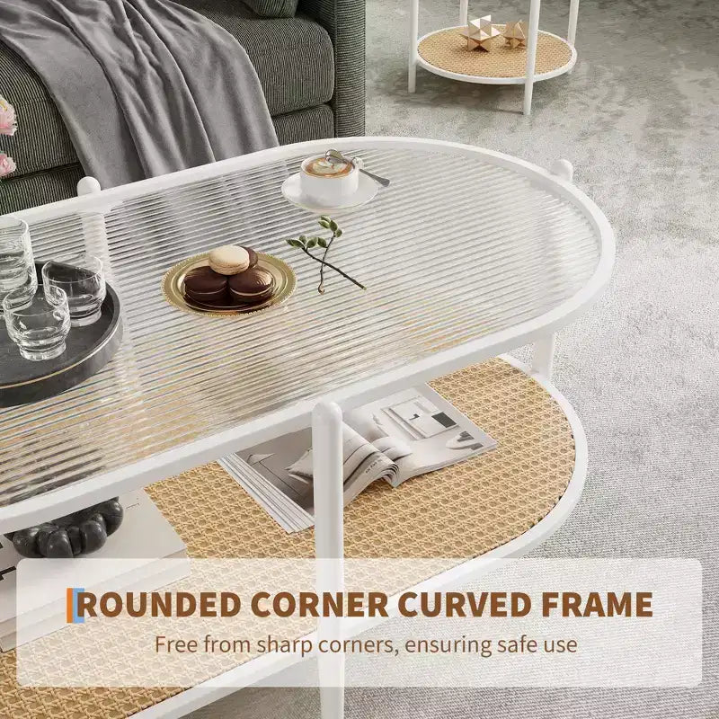 Tavolino da Caffè in Rattan da 37 pollici, Tavolino Centrale Ovale a 2 Livelli in Legno con Piano in Vetro Temperato, Tavolino da Cocktail per Soggiorno Camera da Letto Ufficio