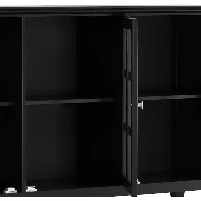 Armadio portaoggetti in legno HomeStock 34 in H e 62 in.W con 3 ante e 3 ripiani