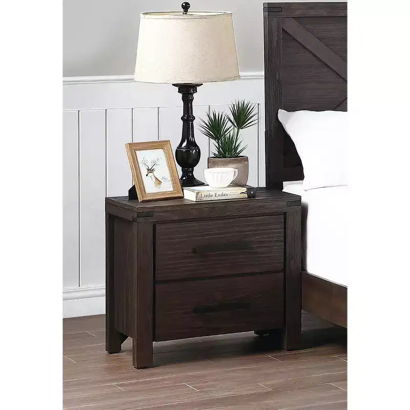 Arredamento camera da letto, comodino semplice, cassetti, comodino, legno massello