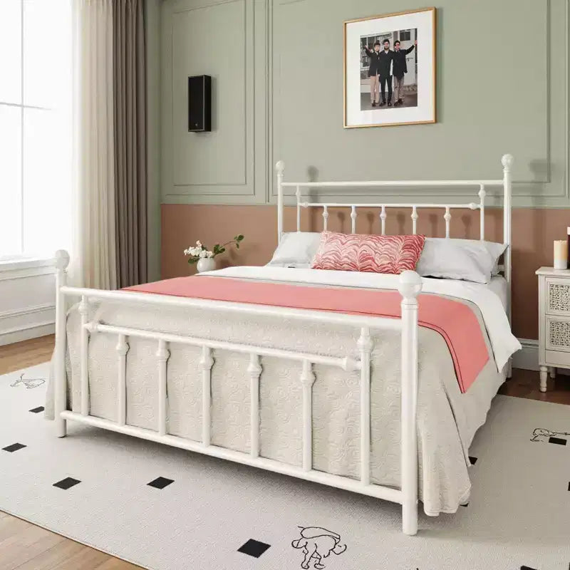 Elegante Struttura Letto Matrimoniale in Metallo da 14 Pollici con Testiera e Pediera Vintage, Nessun Box Spring, Contenitore Sottoletto, Silenzioso e Facile da Montare