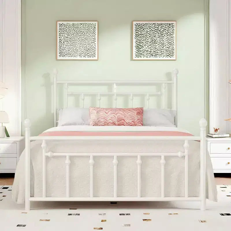 Elegante Struttura Letto Matrimoniale in Metallo da 14 Pollici con Testiera e Pediera Vintage, Nessun Box Spring, Contenitore Sottoletto, Silenzioso e Facile da Montare