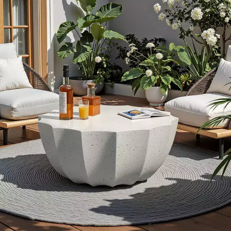 Tavolino da caffè rotondo da esterno da 35 pollici, design moderno ed elegante, impermeabile e senza necessità di montaggio, tavolo da caffè per patio e giardino