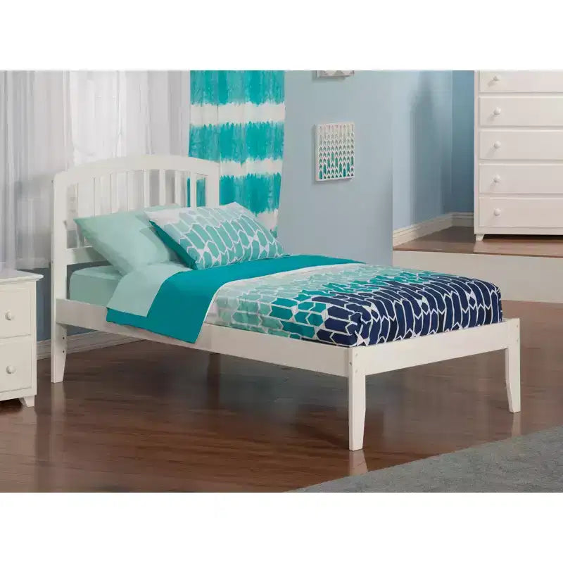 Letto a piattaforma - Design elegante e arcuato e doghe robuste per la camera da letto