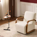 Poltrona girevole a 360° Zeus & Ruta in tessuto crema stile Mid-Century Modern con braccioli curvi in legno massello