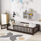 TUYOHW Letto a Pavimento per Bambini, Misura Matrimoniale, in Legno Moderno Stile Montessori, con Spondine di Sicurezza e Porta, per Camera da Letto