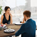 Garvee Tavolo Bar e Sedie per 2, Set Moderno da Pranzo con Doppio Portabottiglie, Portabicchieri, Sedili in PU, Tavolo Marrone per Sala da Pranzo e Ufficio