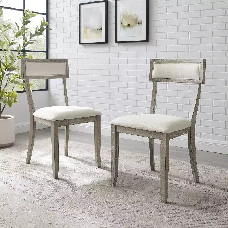 Crosley Set di 2 sedie da pranzo Alessia lavato grigio rustico: imbottite, gambe in legno di gomma, imbottitura in schiuma