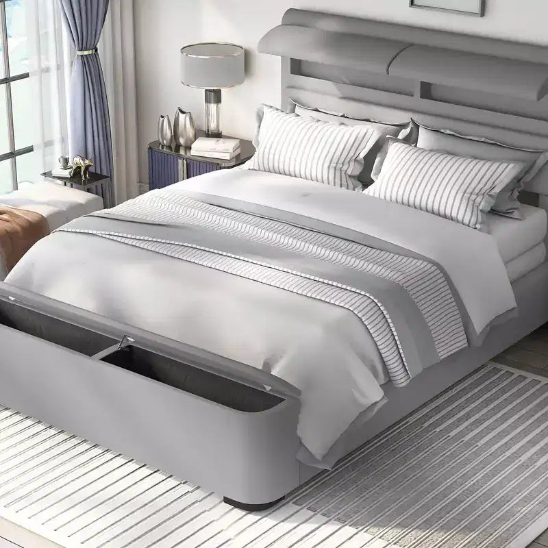Letto imbottito Queen Nirlen con contenitore grigio - HOMES: Inside + Out: Poliestere, Schiuma, Legno di gomma, Design moderno