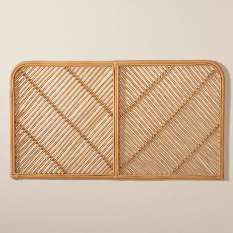 bali & pari Testata letto a parete Queen Sakina in rattan naturale/marrone: Mobili per camera da letto, Nessun assemblaggio richiesto