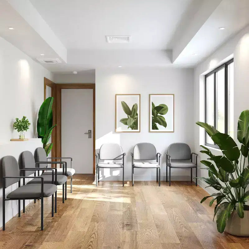 Sedia da reception laterale impilabile in acciaio Flash Furniture Comfort con braccioli