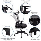 Sedia da ufficio ergonomica in rete Flash Furniture con meccanismo di inclinazione sincronizzata, poggiatesta girevole regolabile, supporto lombare, appendiabiti e braccioli regolabili