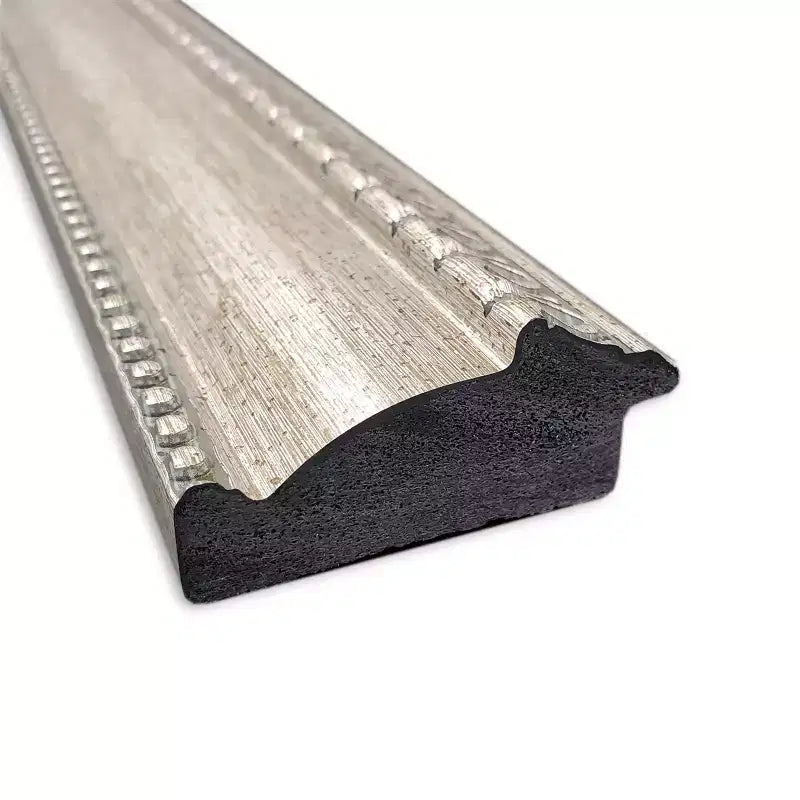 Lyla specchio da parete per bagno con cornice ornata, colore argento - Amanti Art