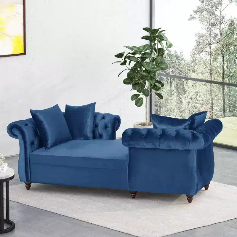 Chaise longue "Tête-à-tête" in velluto trapuntato Houck Modern Glam con cuscini decorativi - Christopher Knight Home