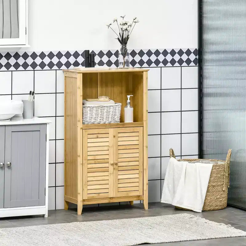 HOMCOM Mobiletto da Bagno in Bambù, Organizer da Soggiorno con Ripiani e Ante, Naturale