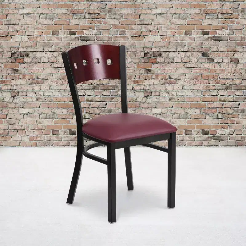Flash Furniture Confezione da 4 sedie da ristorante in metallo nere Hercules Series con schienale a 4 quadrati decorative