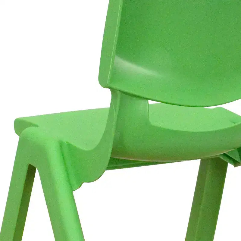 Sedia impilabile in plastica Emma and Oliver, confezione da 10, con altezza della seduta di 10,5 pollici
