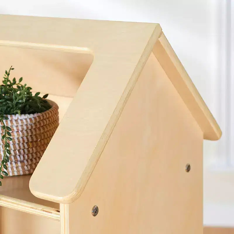 Libreria per casa delle bambole Guidecraft EdQ: mobile in legno per bambini per giochi di finzione per sala giochi e aula, con contenitori per giocattoli e bambole