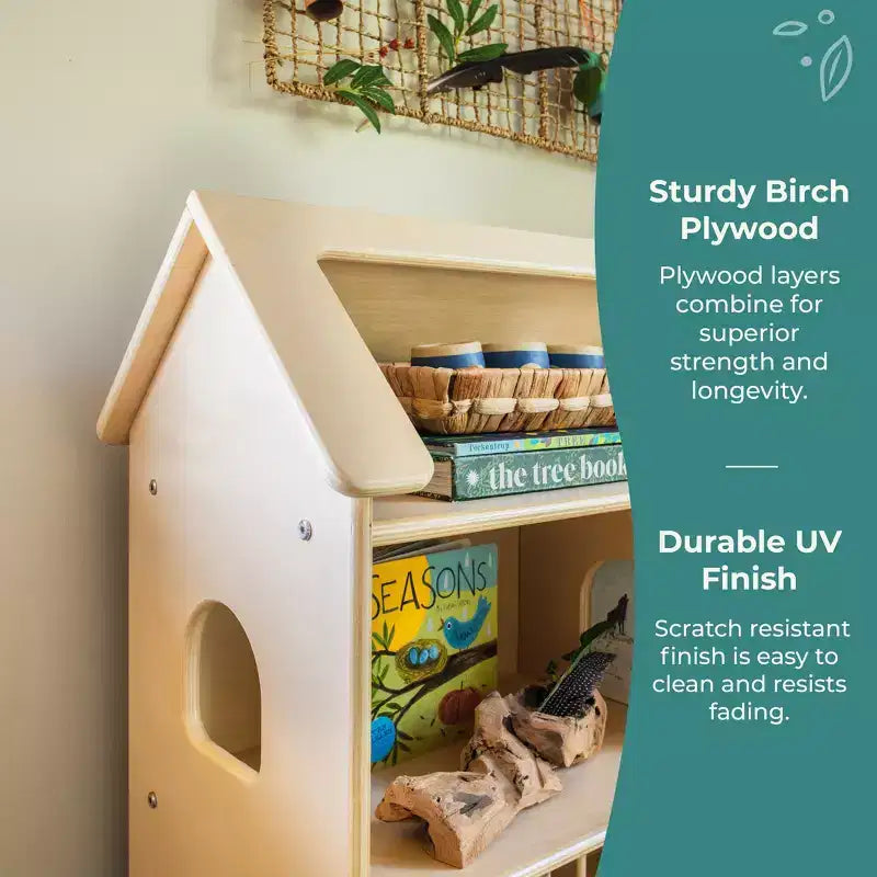 Libreria per casa delle bambole Guidecraft EdQ: mobile in legno per bambini per giochi di finzione per sala giochi e aula, con contenitori per giocattoli e bambole